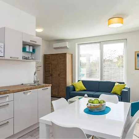 Apartment Amazing In With Swimming Pool